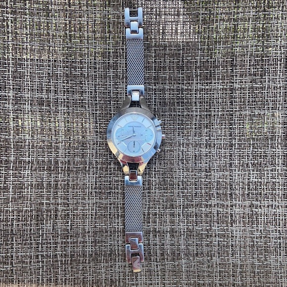 Emporio Armani watch - Picture 2 of 4